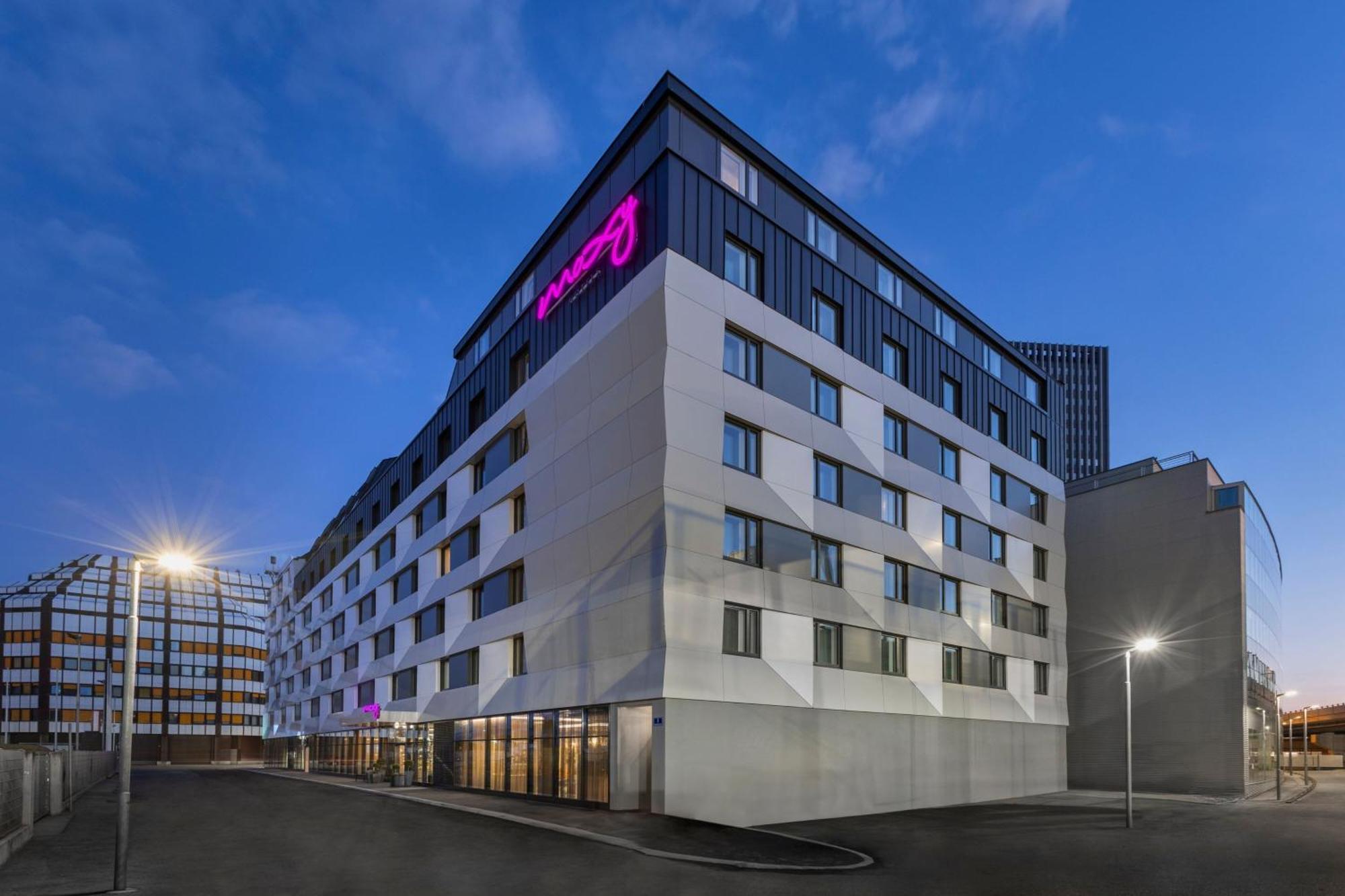 Moxy Vienna City East エクステリア 写真