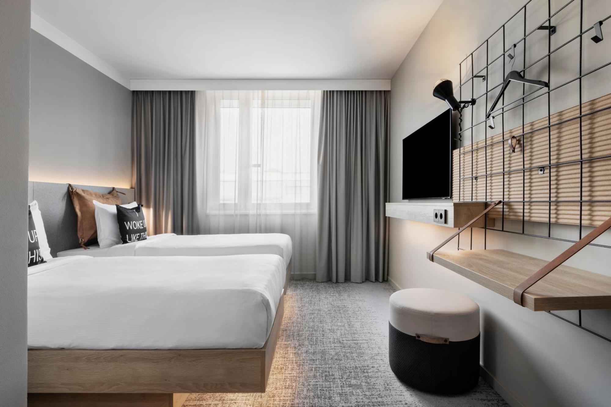 Moxy Vienna City East エクステリア 写真